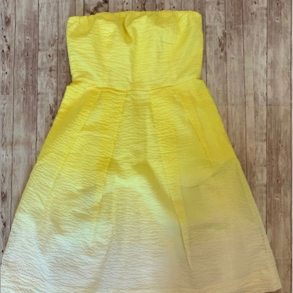 EUC J. Crew Strapless Ombre Dress Bright Yellow to White Plisse Fabric Size 10